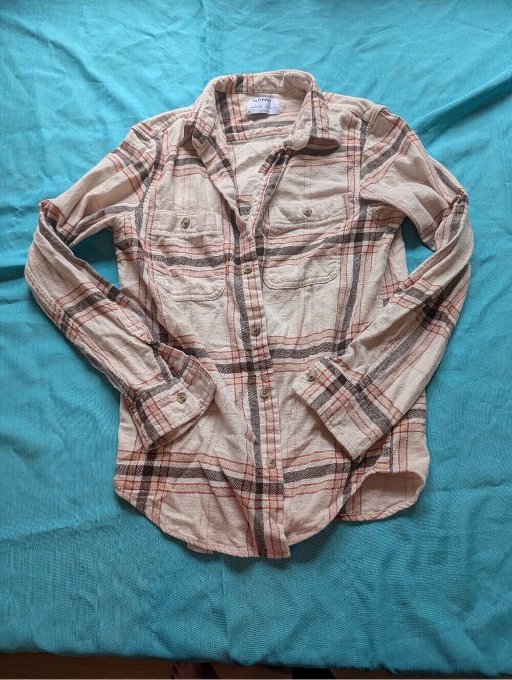 Old Navy Women's Plaid Button-Up Shirt Size Small | Pink Gray & Cream - Picture 2 of 7